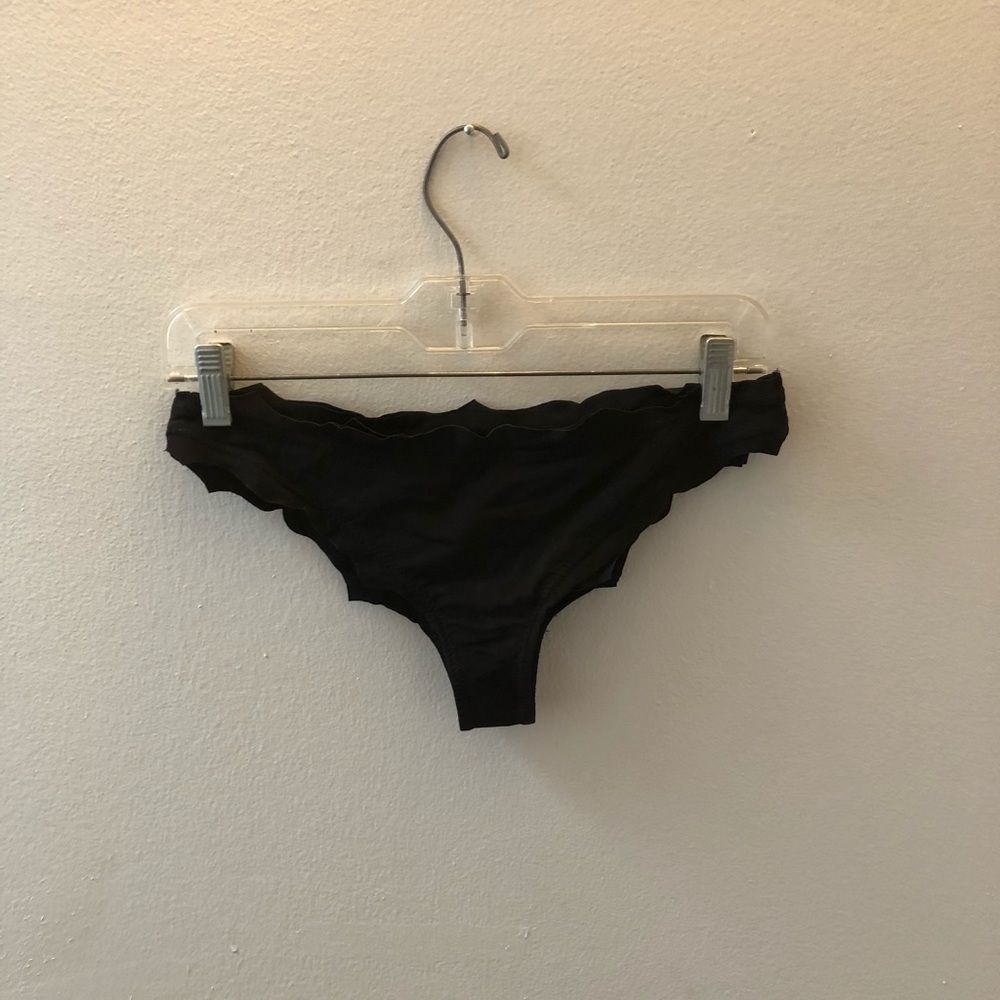 Boys + Arrows black scallop bikini bottom - sm